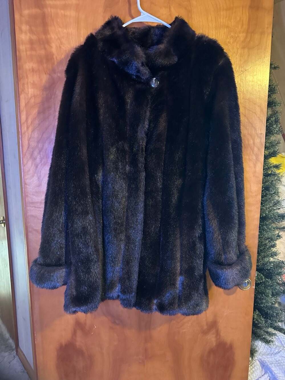 Donna Salyers Fabulous Furs Brown Faux Fur Coat Women’s Luxury Plush Jacket USA
